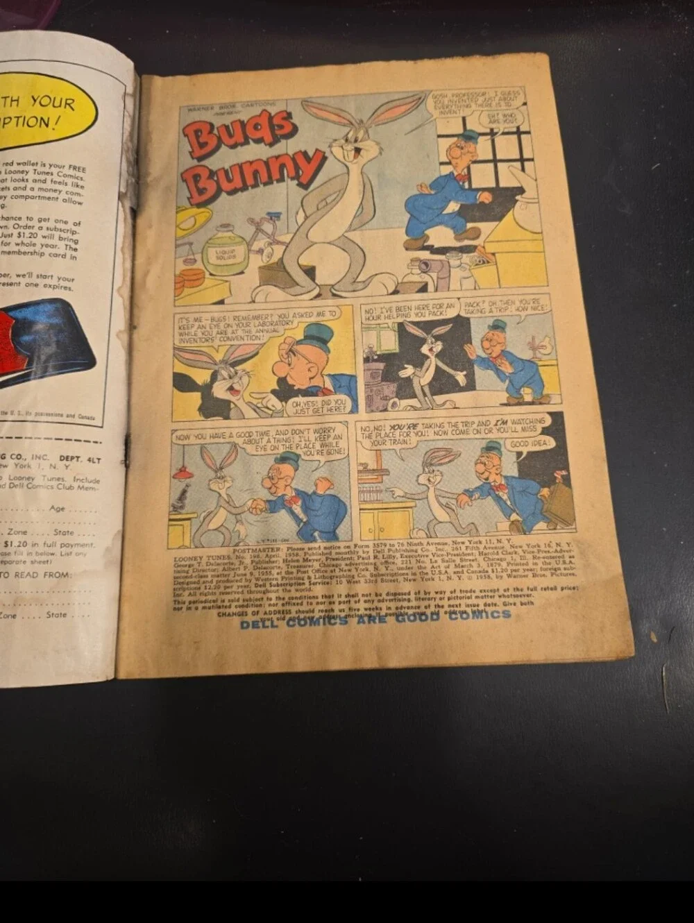 082526 Vintage Looney Tunes Comic Book April 1966 black shelf 6